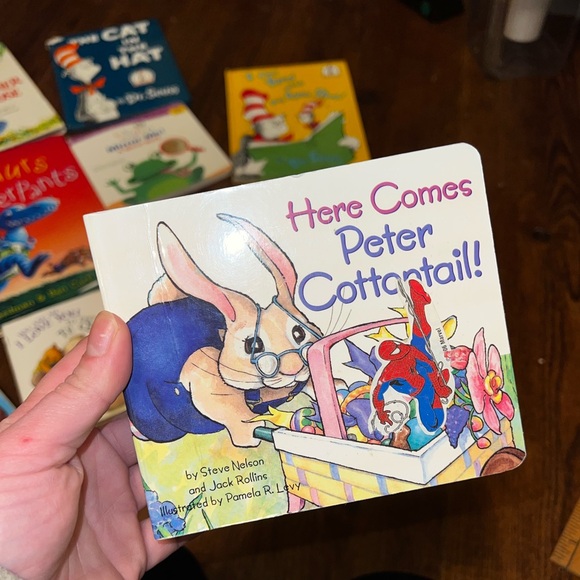 Bundle of Kids Books Children Books (11) - Picture 9 of 9